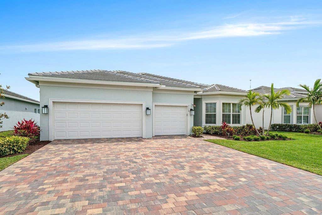 Photo of 9578 Mosler Trail, Lake Worth, FL 33467 (MLS # B26058861)