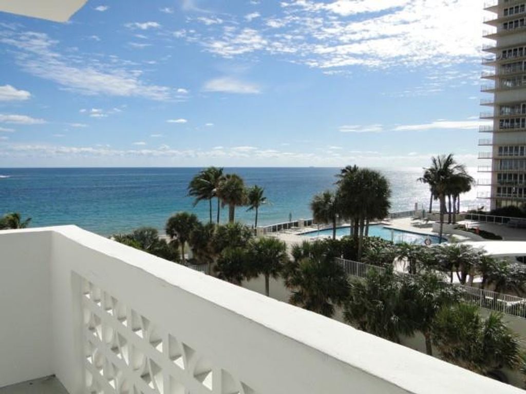 Photo of 4250 Galt Ocean Drive #4d, Fort Lauderdale, FL 33308 (MLS # B26030877)