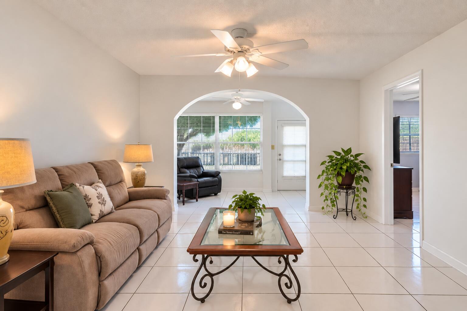 2651 Sunrise Lakes Drive E 104