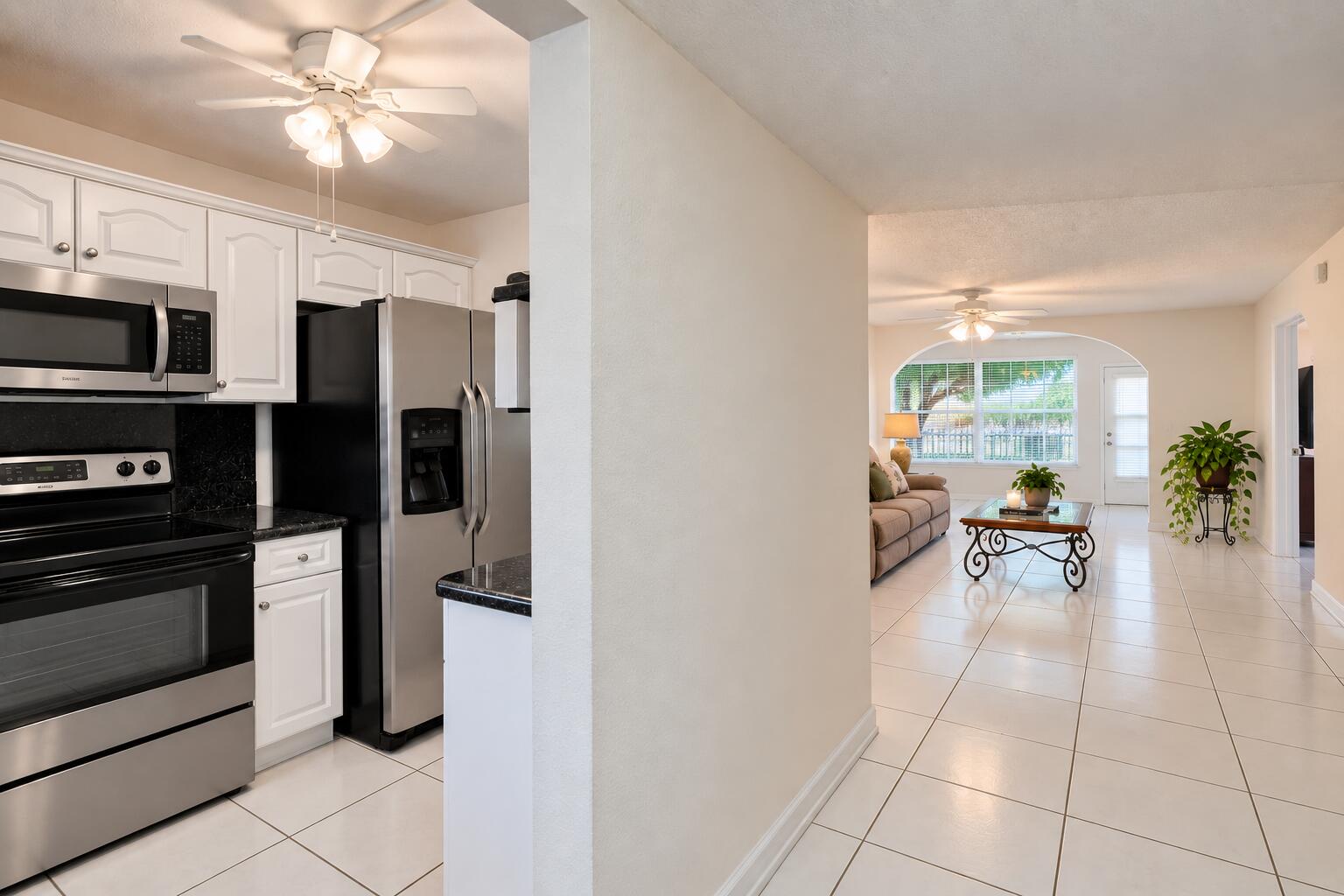 2651 Sunrise Lakes Drive E 104