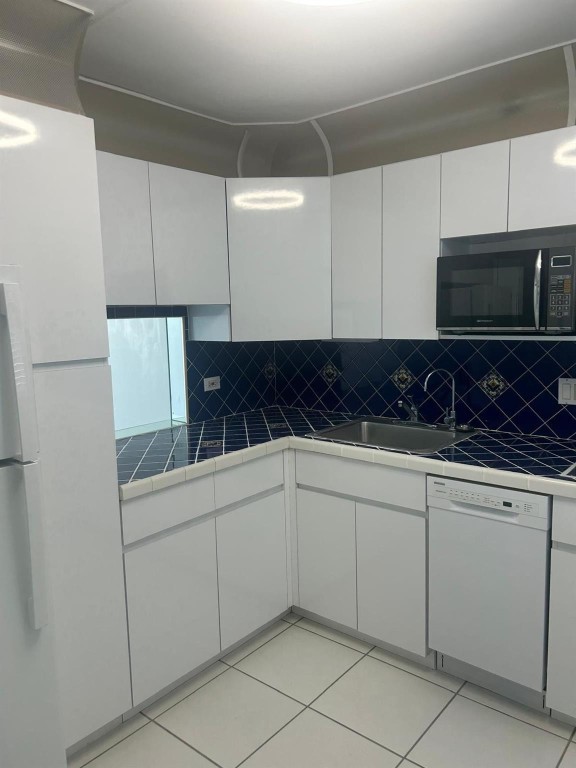 CORAL ISLE EAST CONDO - Residential