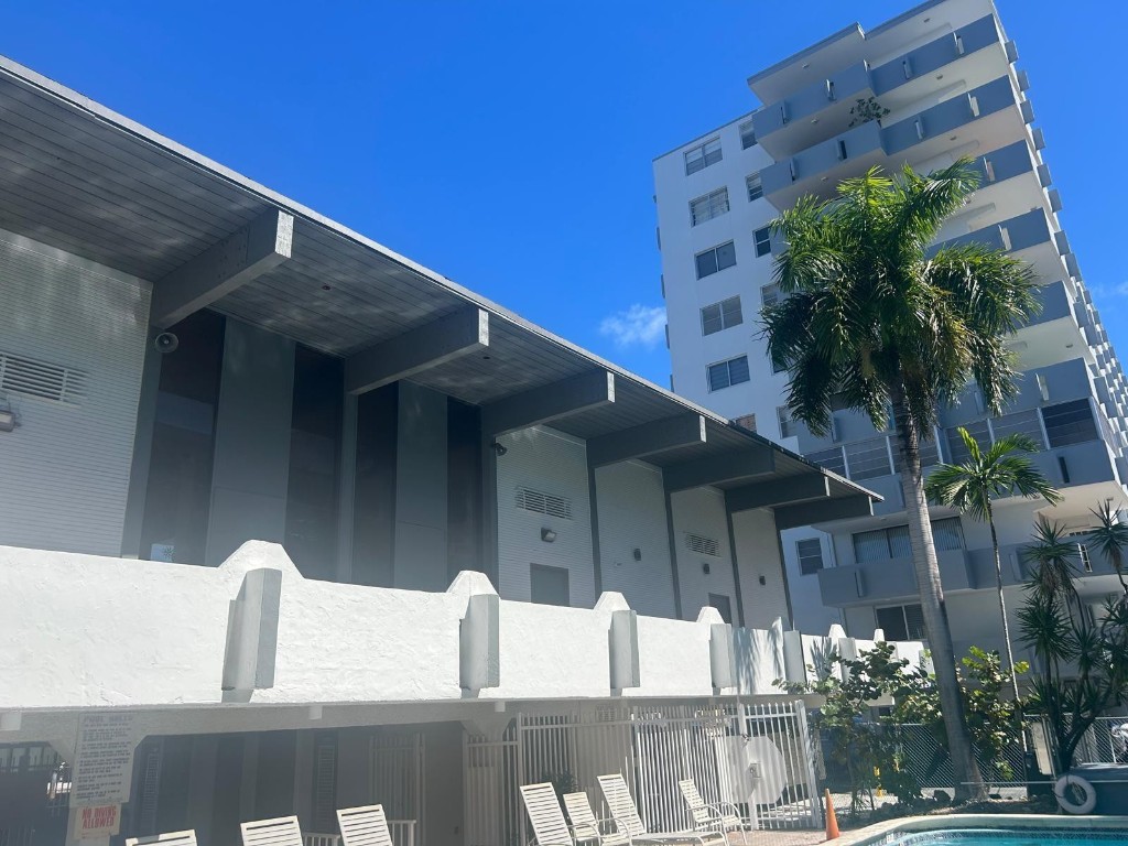 CORAL ISLE EAST CONDO - Residential