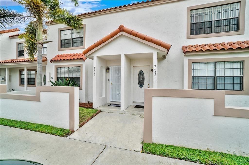 Welcome to this beautifully maintained 3-bedroom, 2-bath single-family home located in the heart of Sunrise! This bright and spacious residence features an open-concept layout with modern finishes throughout. The updated kitchen includes new countertops, stainless steel appliances, and ample cabinet space—perfect for everyday living and entertaining.
Enjoy tiled floors throughout, generous-sized bedrooms, and a large primary suite with a private bath. Step outside to a open concept backyard with a covered patio—ideal for BBQs, pets, or relaxing in your private oasis.