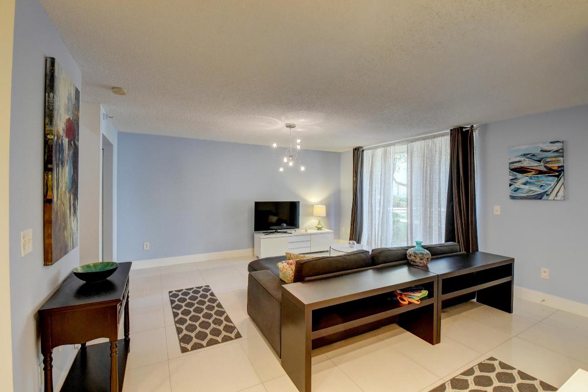 YACHT CLUB ON THE INTRACOASTAL CONDO - Residential