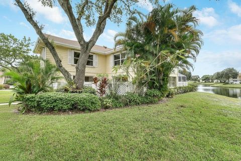8155 Chelsea Court A Lake Clarke Shores FL 33406