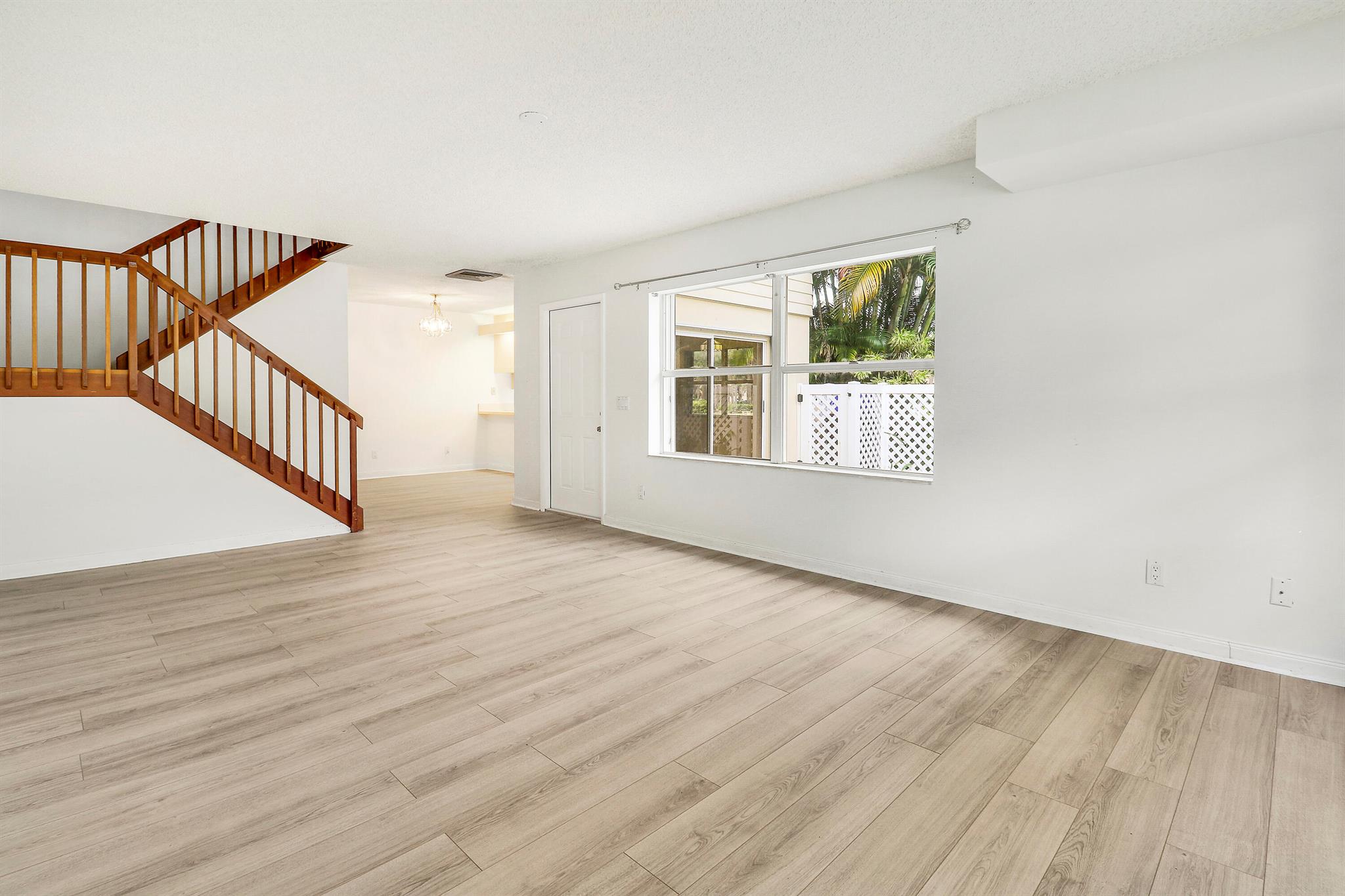 WELLESLEY AT LAKE CLARKE - Residential