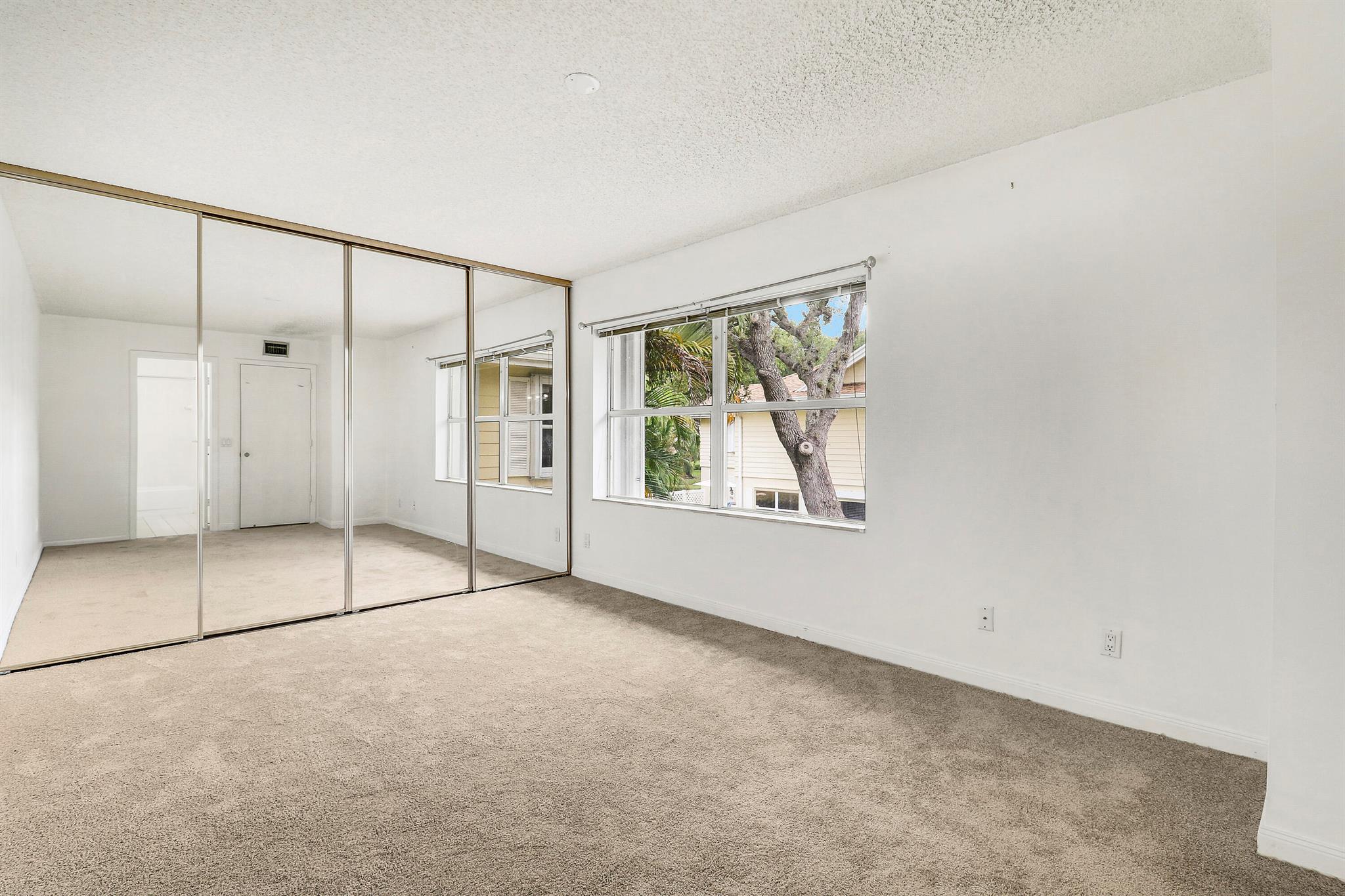 WELLESLEY AT LAKE CLARKE - Residential