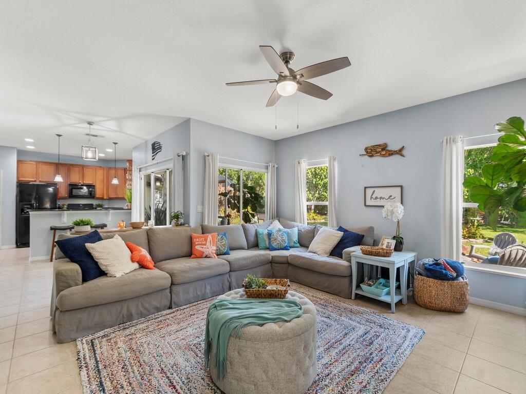 Citrus Springs Village D Valencia - Residential