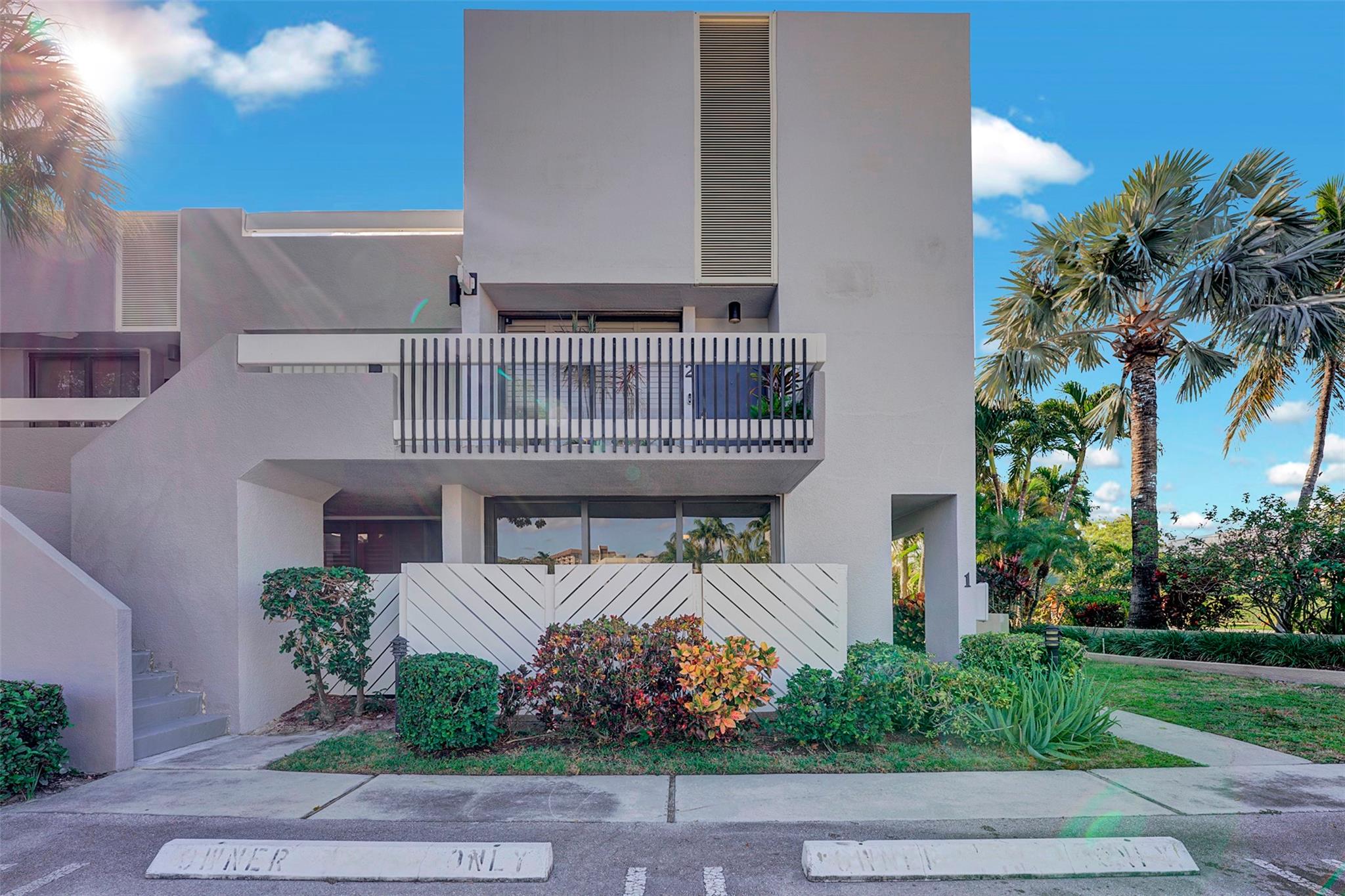 Nobel Point - Residential