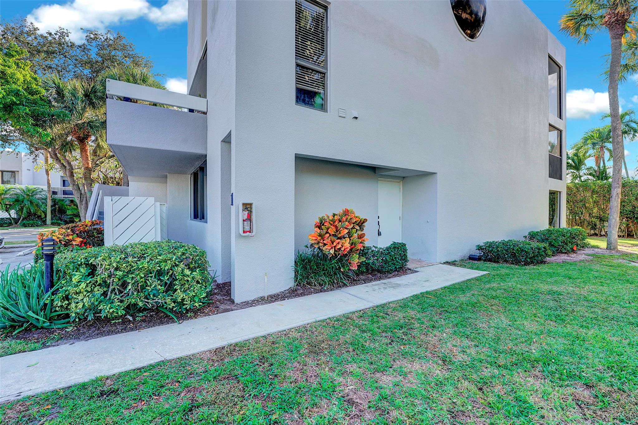 Nobel Point - Residential