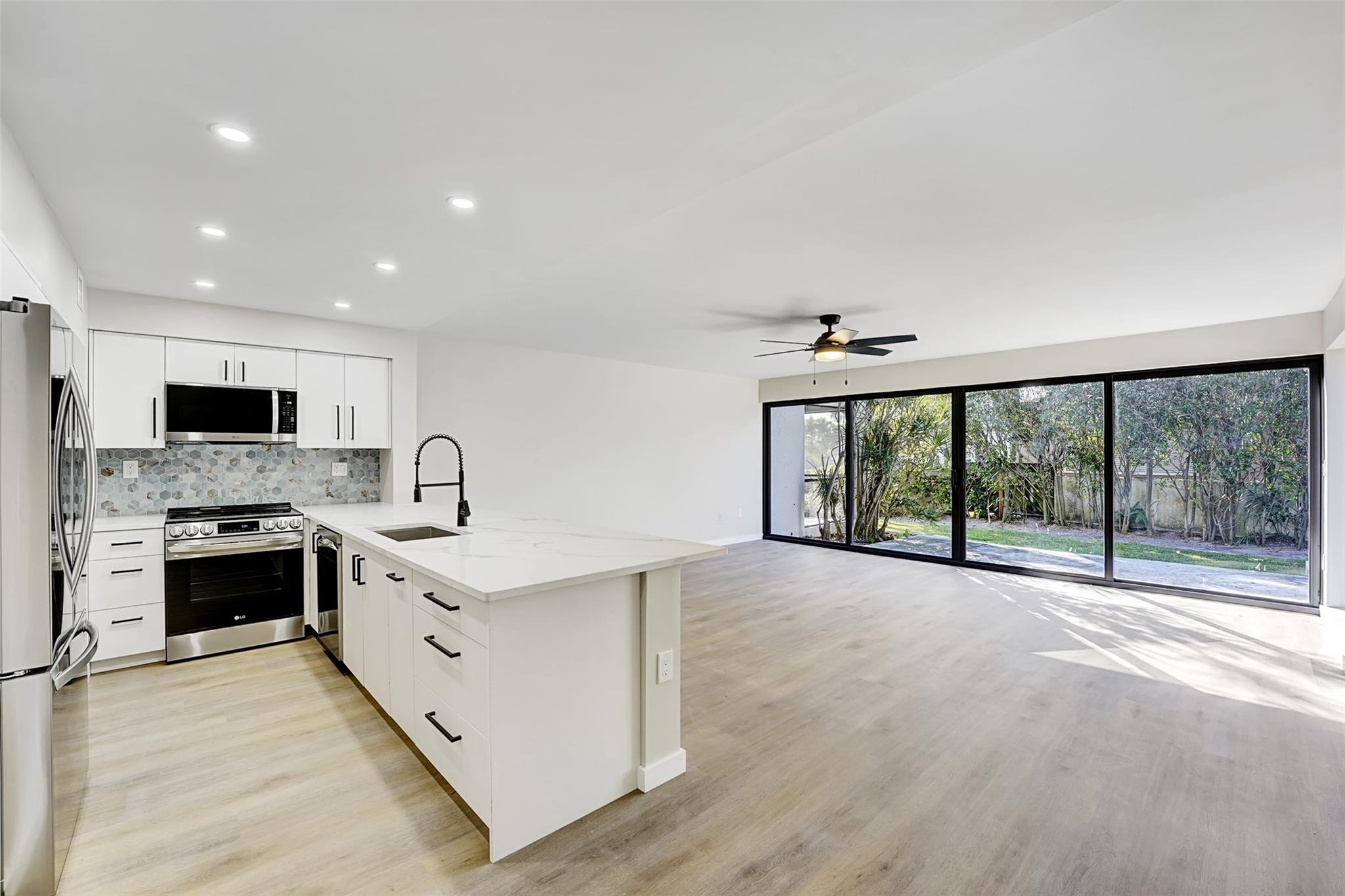 Nobel Point - Residential