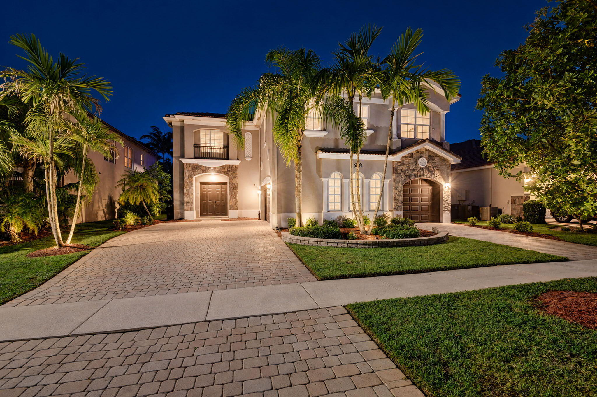 8776 Cobblestone Point Circle, Boynton Beach, FL, 33472/$1,375,000 1 8776 Cobblestone Point Circle