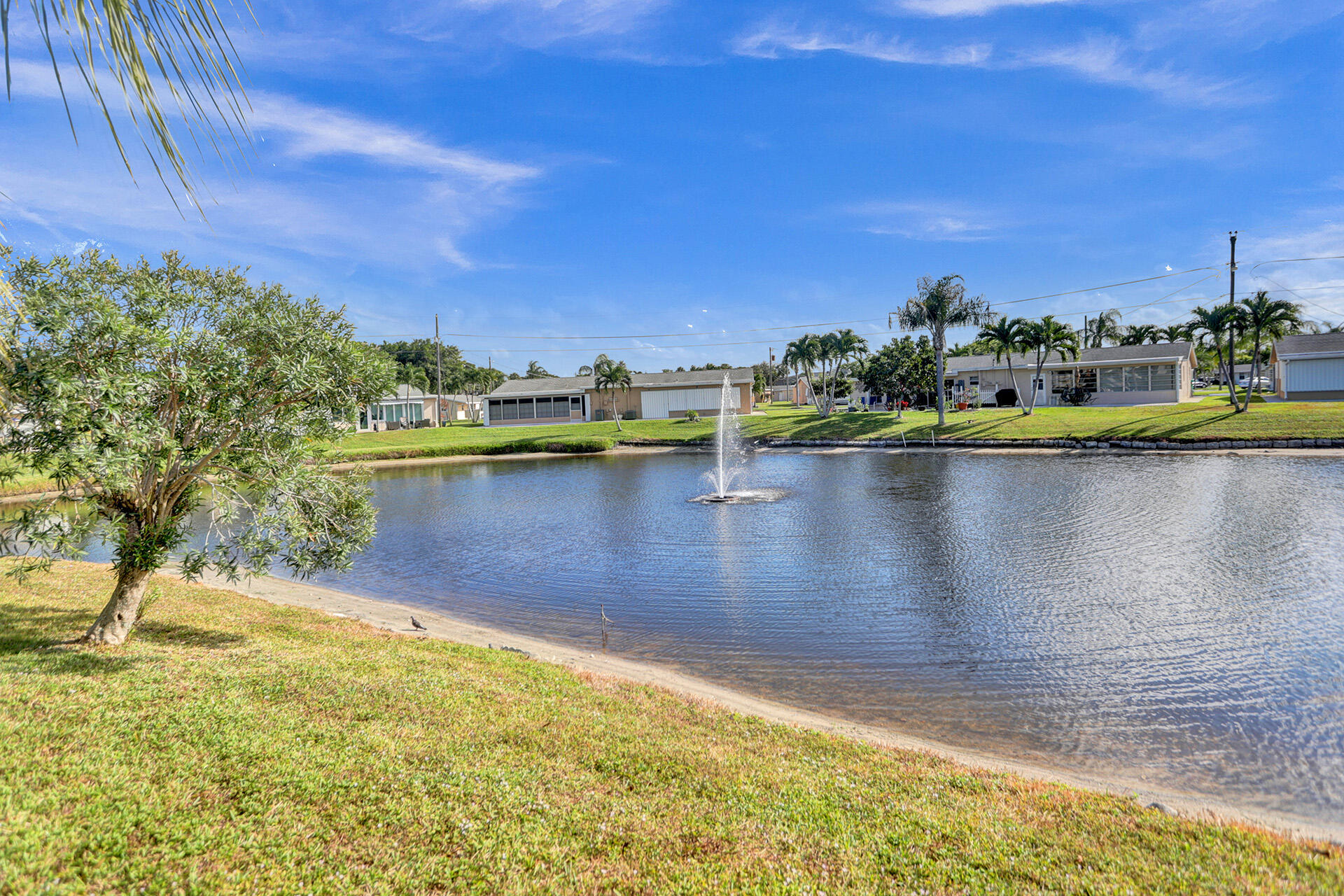 IMPERIAL VILLAS CONDO - Residential