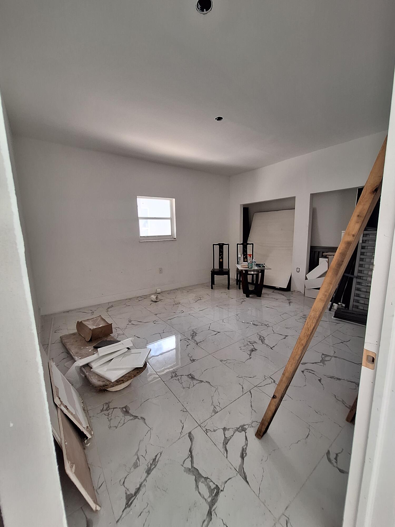 1942 Buchanan Street