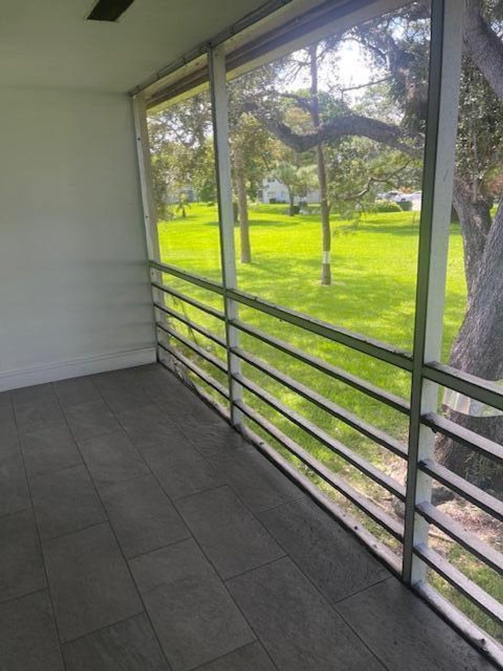 Photo of 96 E Ventnor #96, Deerfield Beach, FL 33442 (MLS # R11026888)