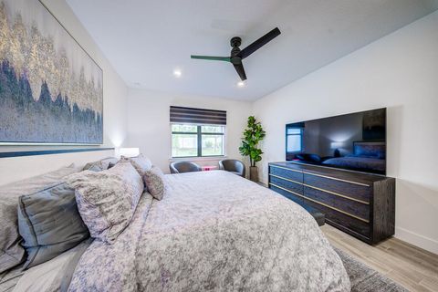 Tiny photo for 9721 Chora Tunel Way, Lake Worth, FL 33467 (MLS # B26012012)
