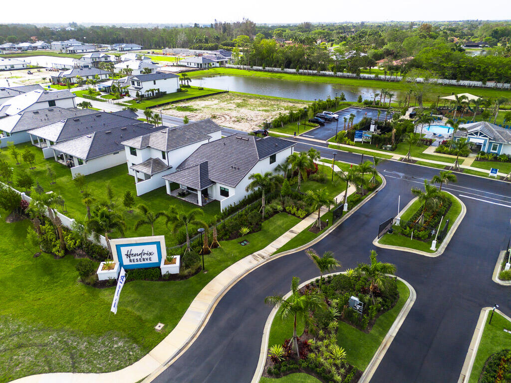 HENDRIX RESERVE - Residential