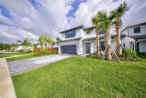 Tiny photo for 9721 Chora Tunel Way, Lake Worth, FL 33467 (MLS # B26012012)
