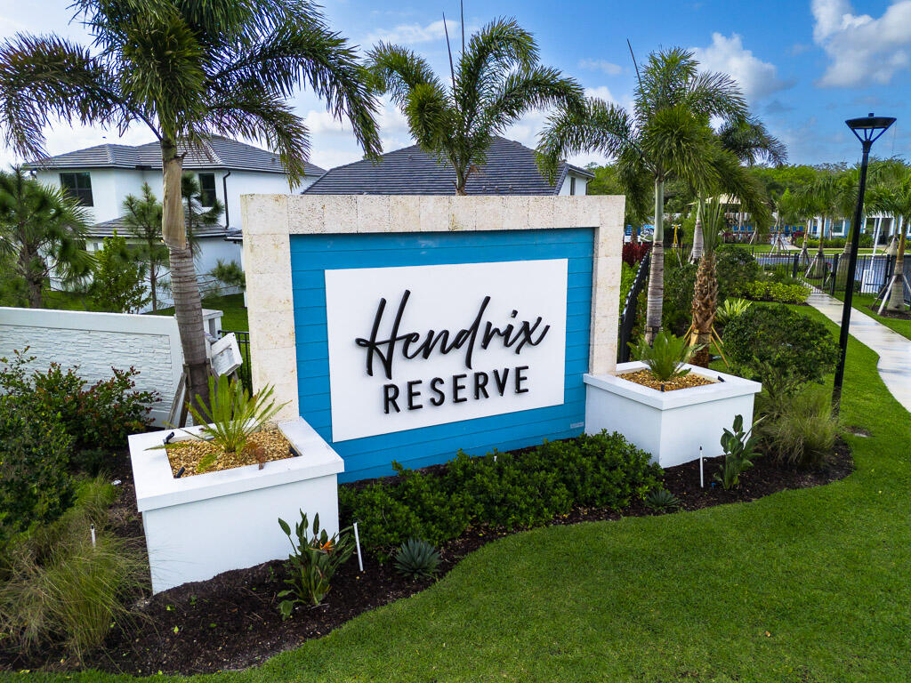 HENDRIX RESERVE - Residential