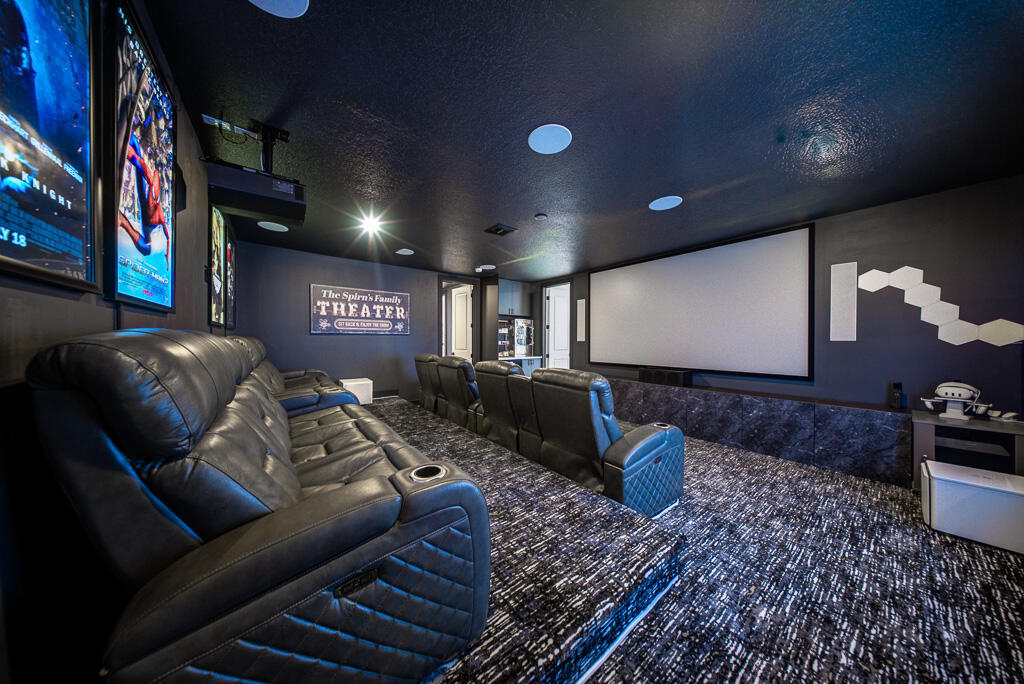 HENDRIX RESERVE - Residential