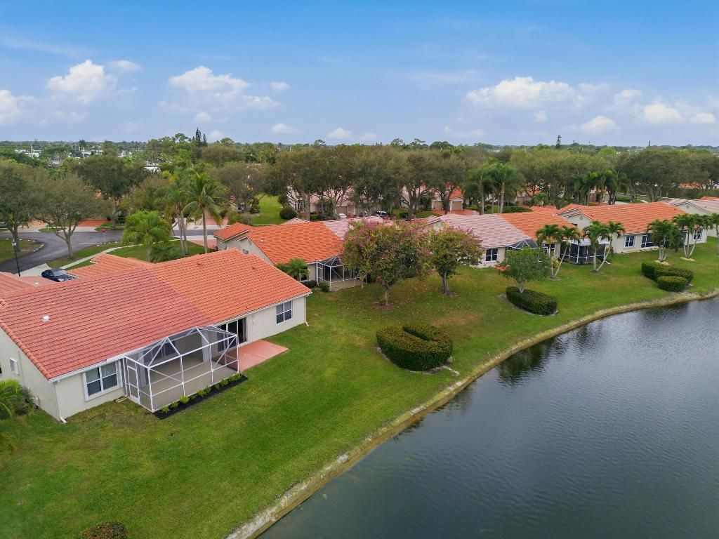 Photo of 128 Sausalito Drive, Boynton Beach, FL 33436 (MLS # R11154592)