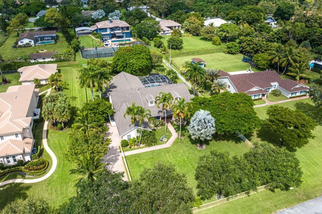 Photo of 5833 NW 75th Way, Parkland, FL 33067 (MLS # F10427603)