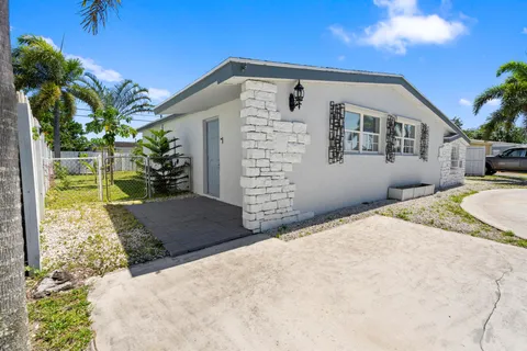 9170 Keating Drive, Palm Beach Gardens, FL MLS: R11015239
