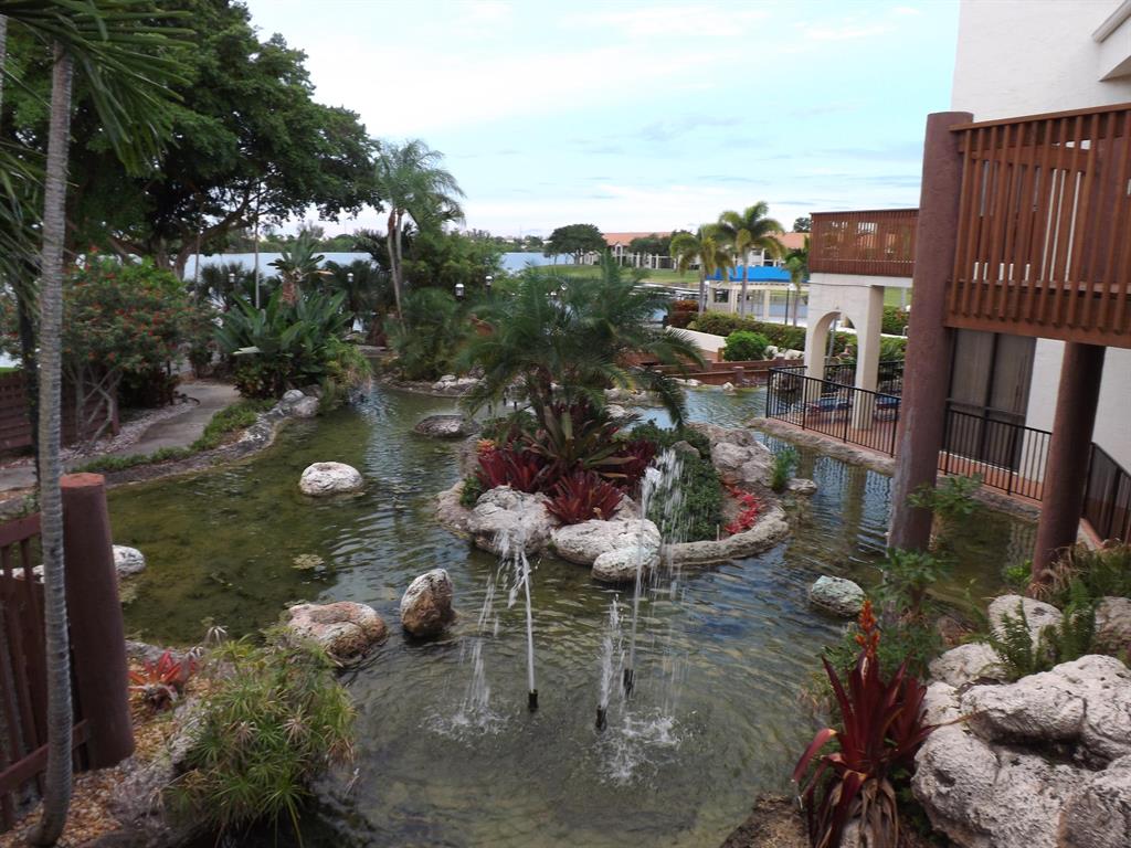 DIPLOMAT SQUARE CONDO - Residential