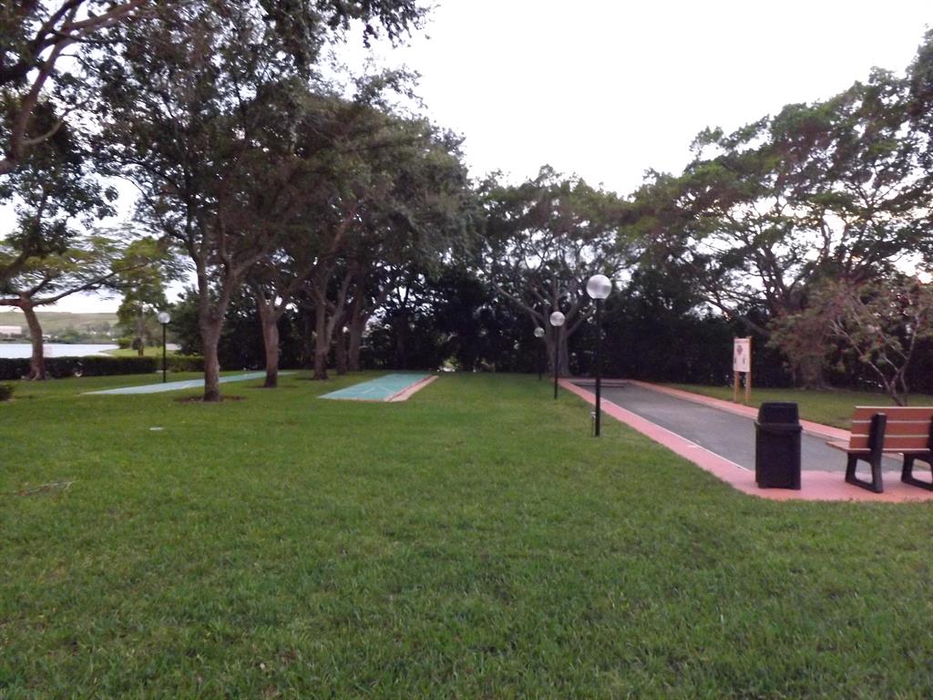 DIPLOMAT SQUARE CONDO - Residential