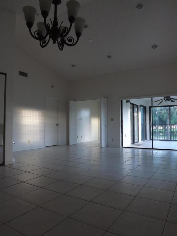 DIPLOMAT SQUARE CONDO - Residential