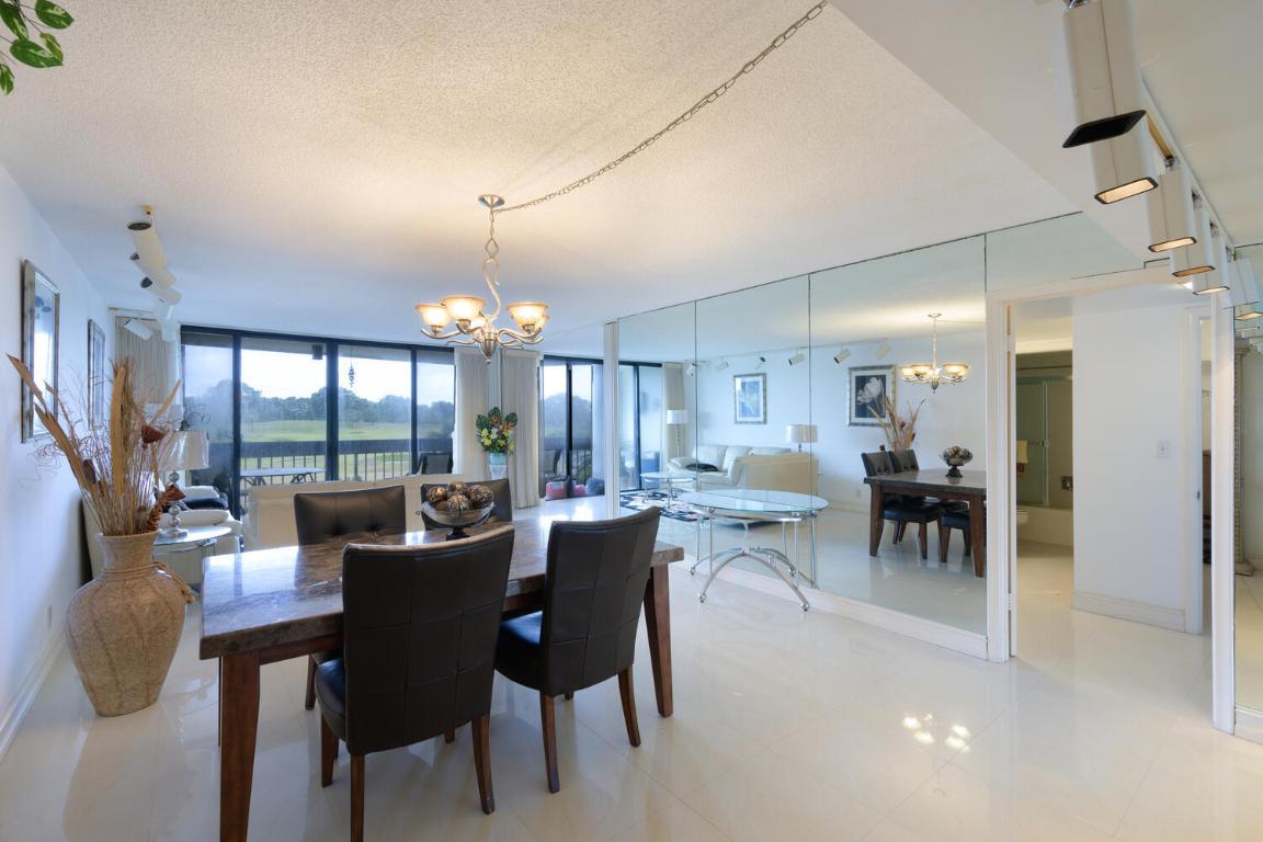 2000 Presidential Way 303