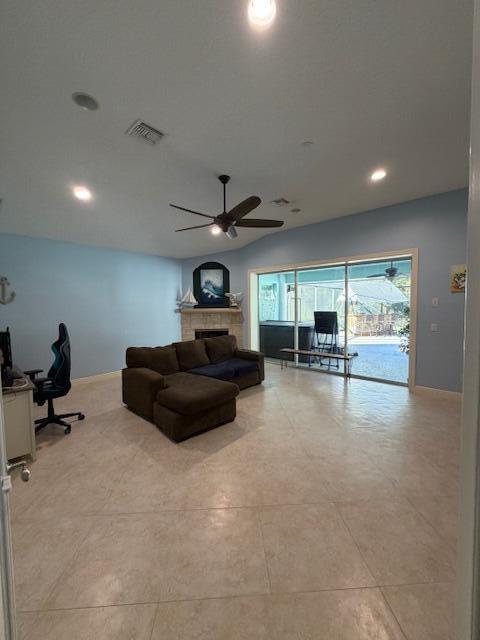 FOXWOOD - Residential