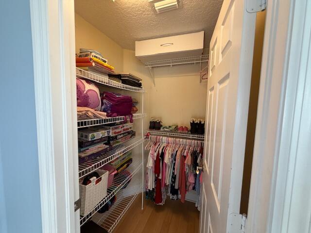 FOXWOOD - Residential