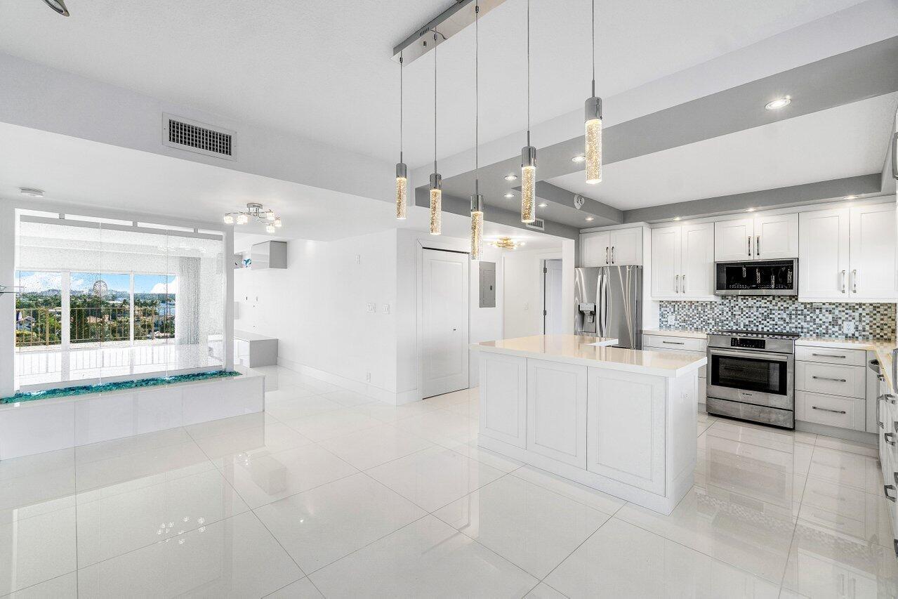 SEAGATE MANOR CONDO - Residential