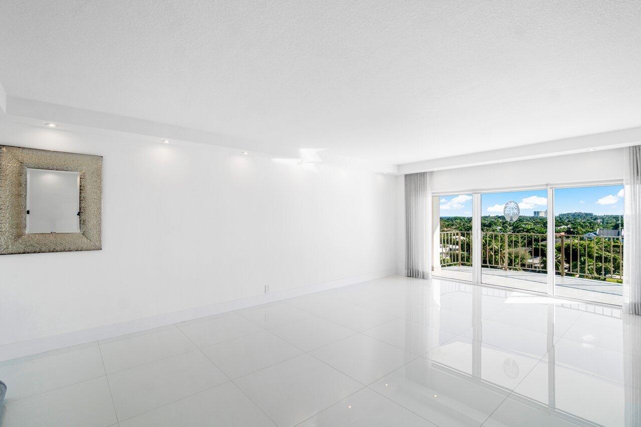 SEAGATE MANOR CONDO - Residential