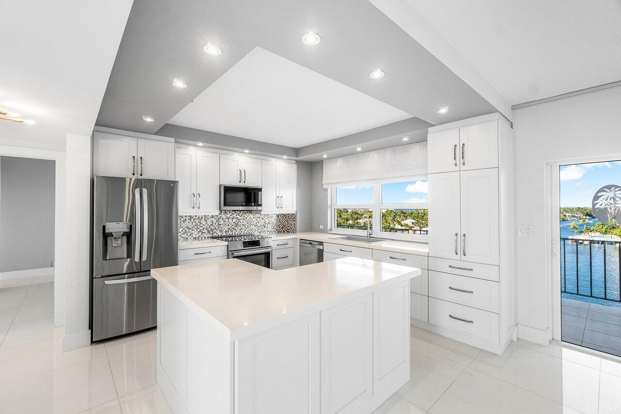 SEAGATE MANOR CONDO - Residential