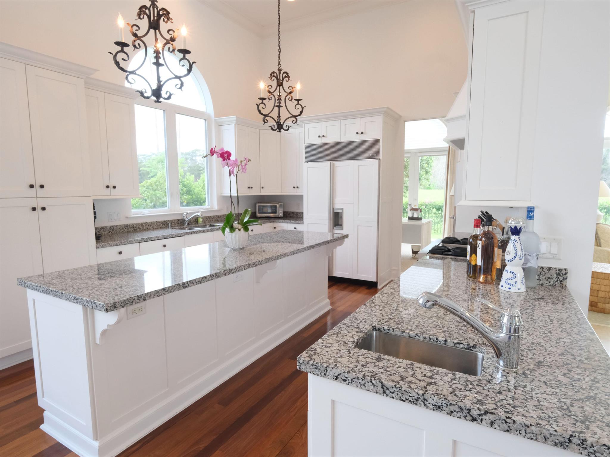 MIZNER EST OF PALM BEACH - Residential