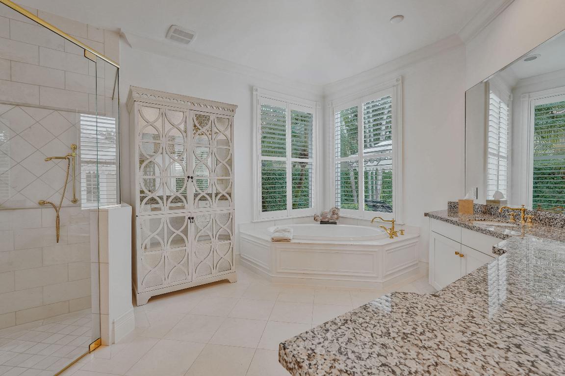 MIZNER EST OF PALM BEACH POLO AND COUNTRY CLUB W - Residential