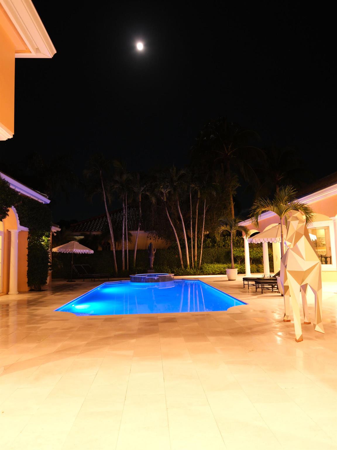 MIZNER EST OF PALM BEACH - Residential