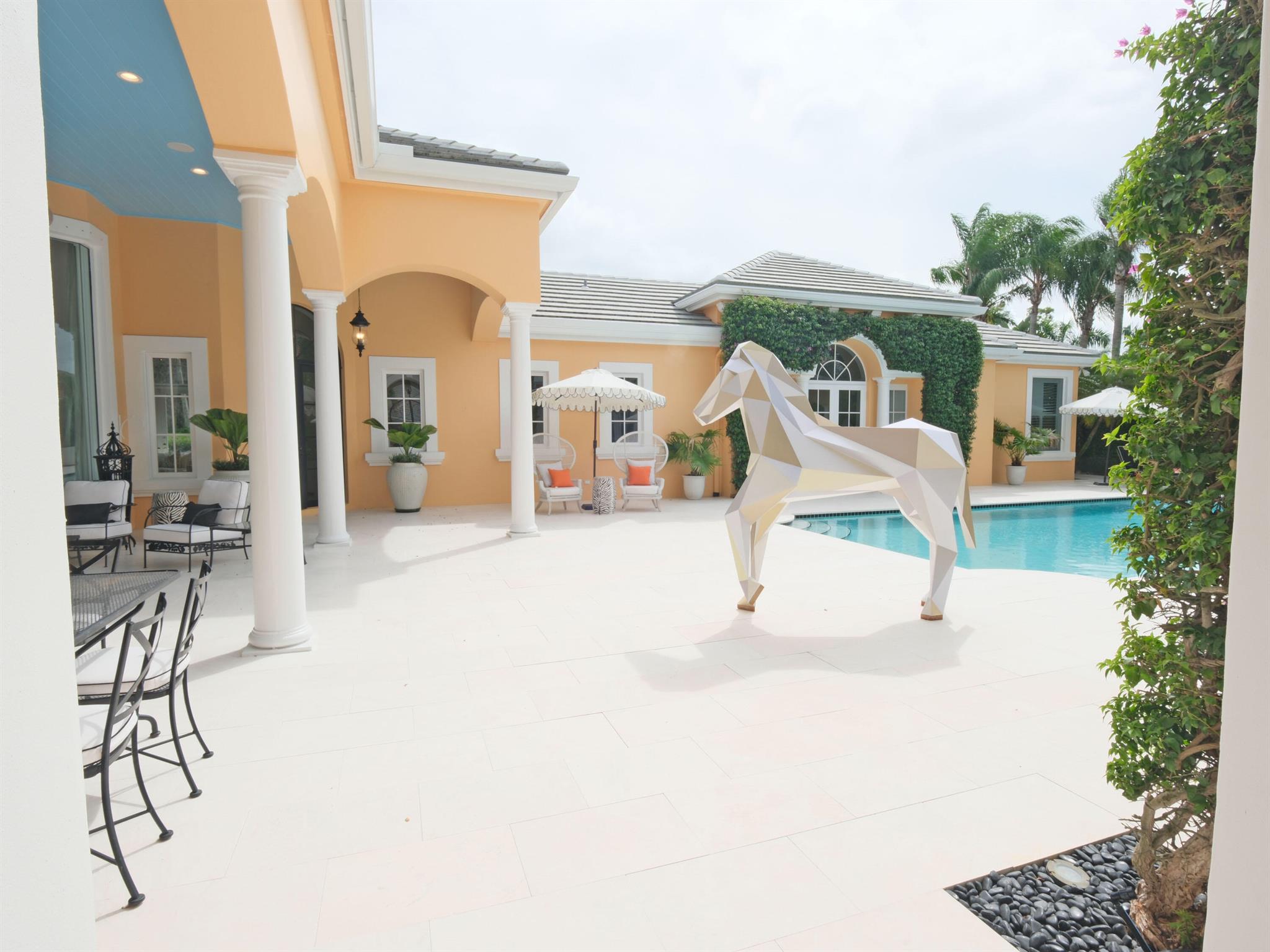 MIZNER EST OF PALM BEACH - Residential