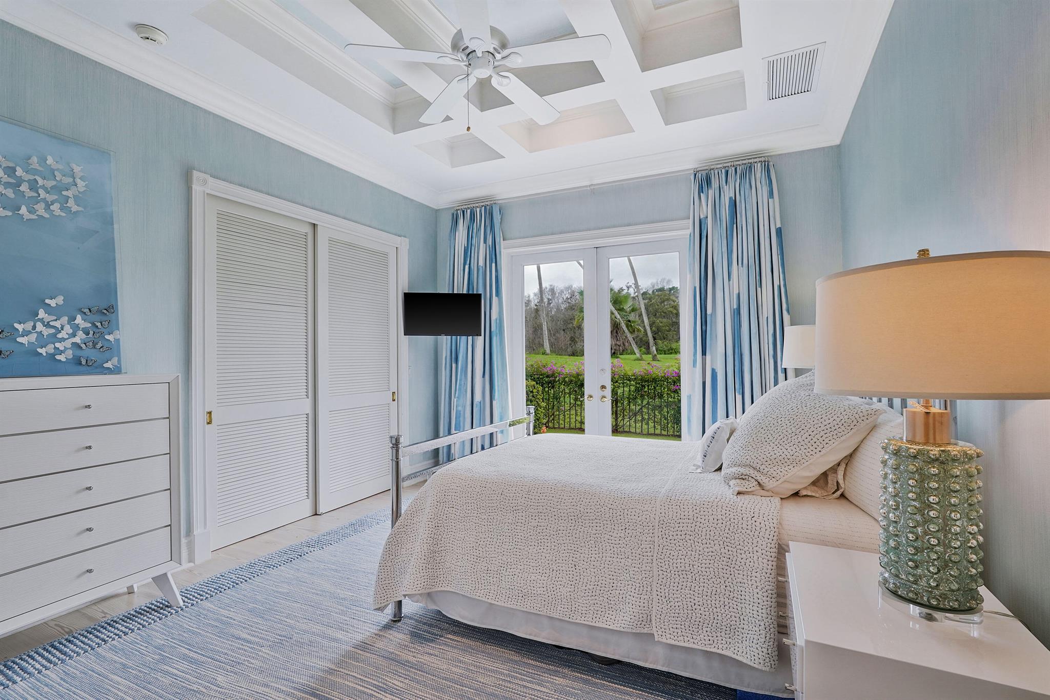 MIZNER EST OF PALM BEACH - Residential