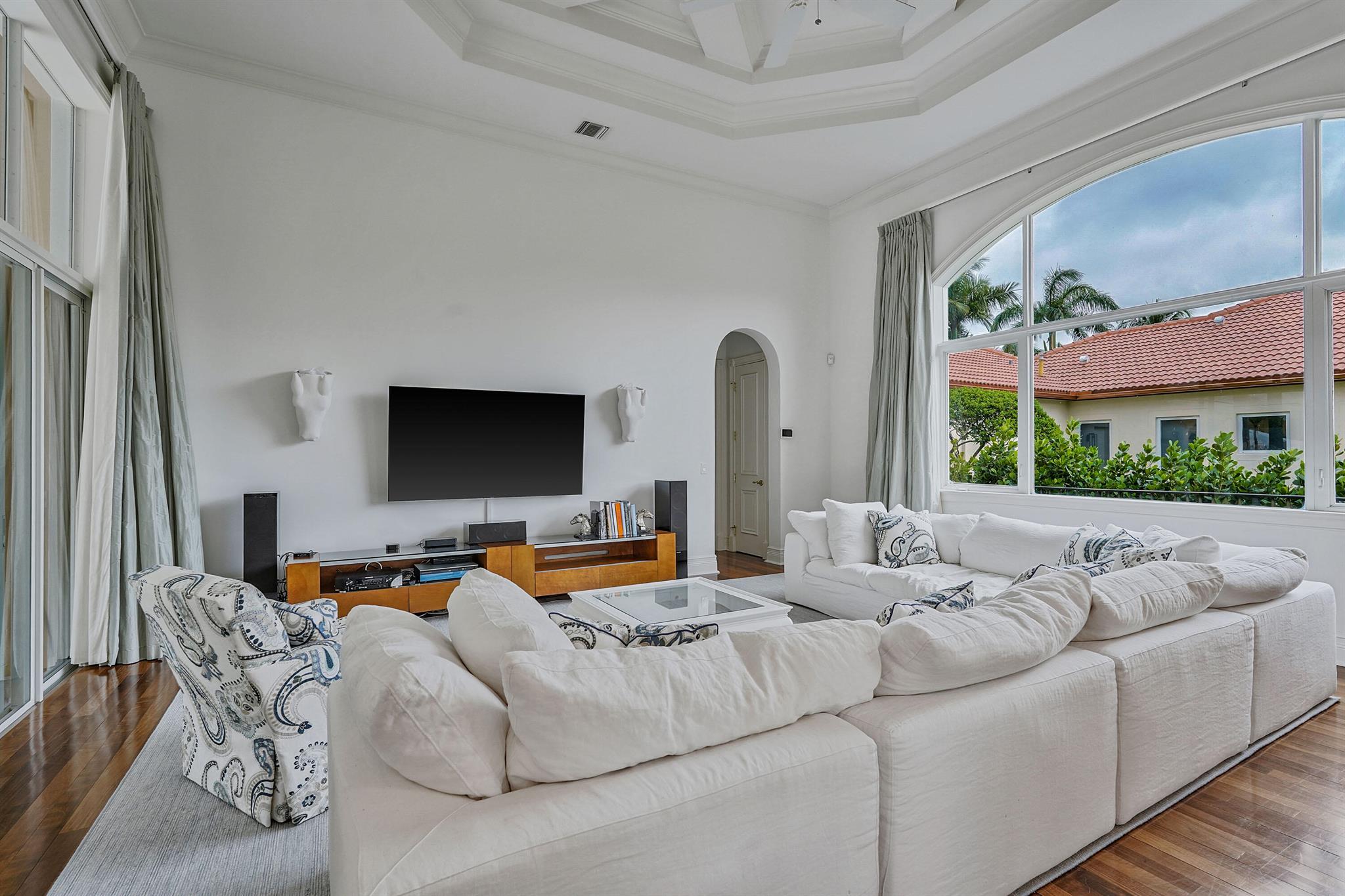 MIZNER EST OF PALM BEACH - Residential