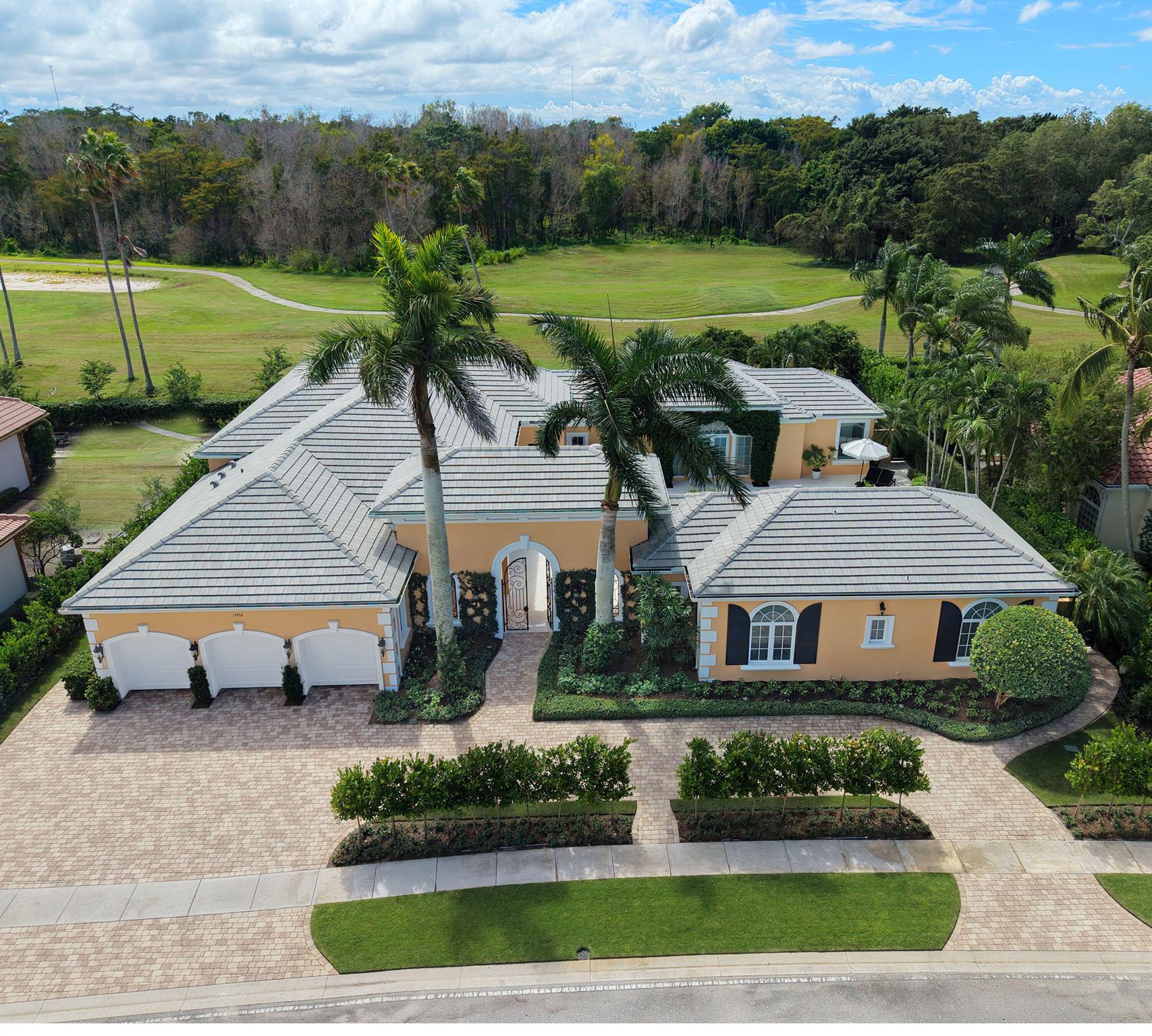 MIZNER EST OF PALM BEACH - Residential