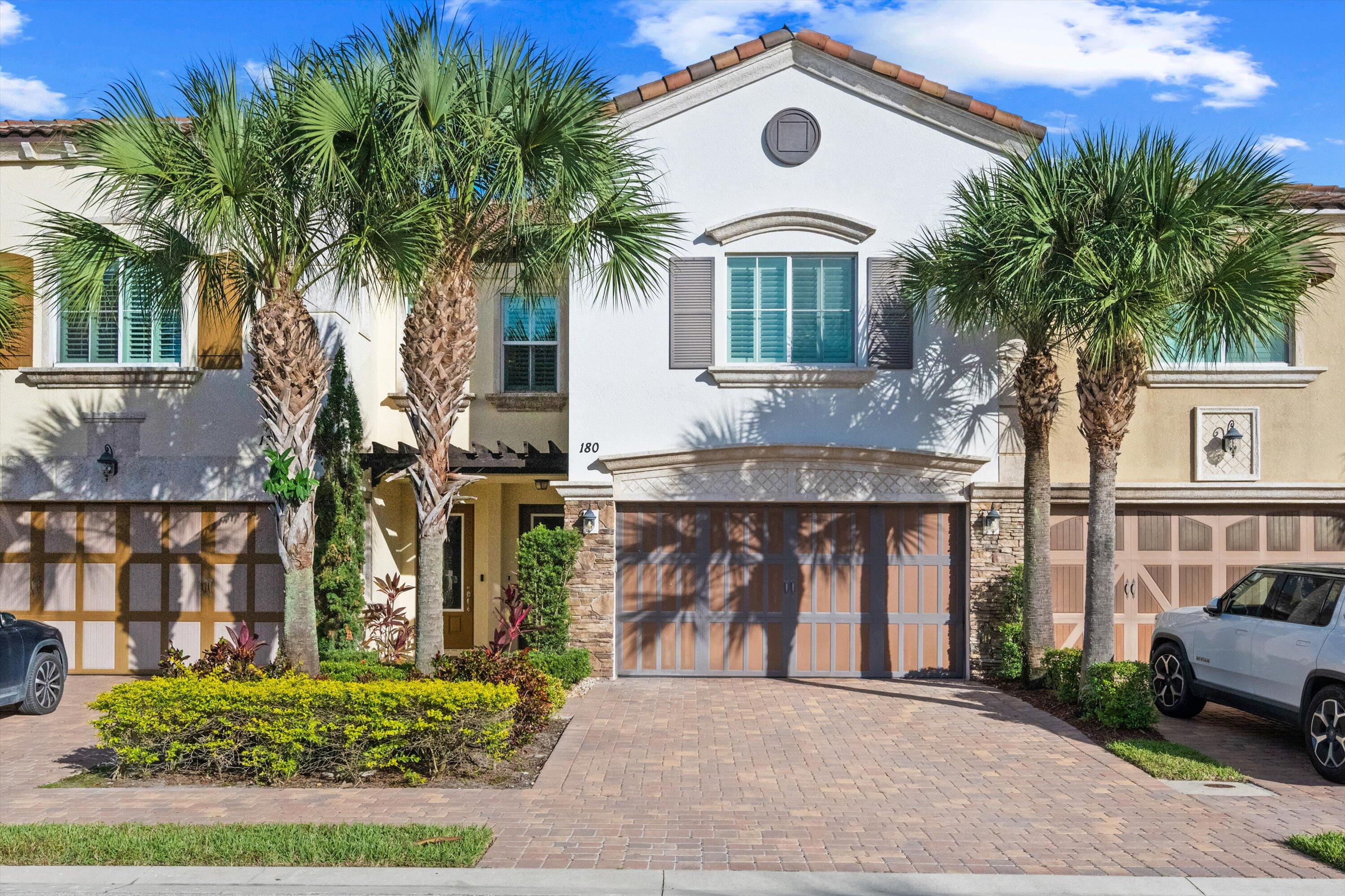 Properties 180 Sword Fern Place