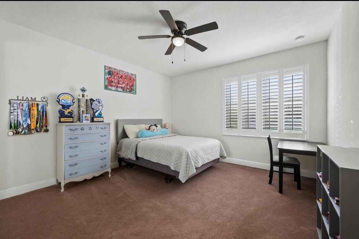 BINKS POINTE - Residential