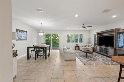 180 Sword Fern Place Wellington FL 33414