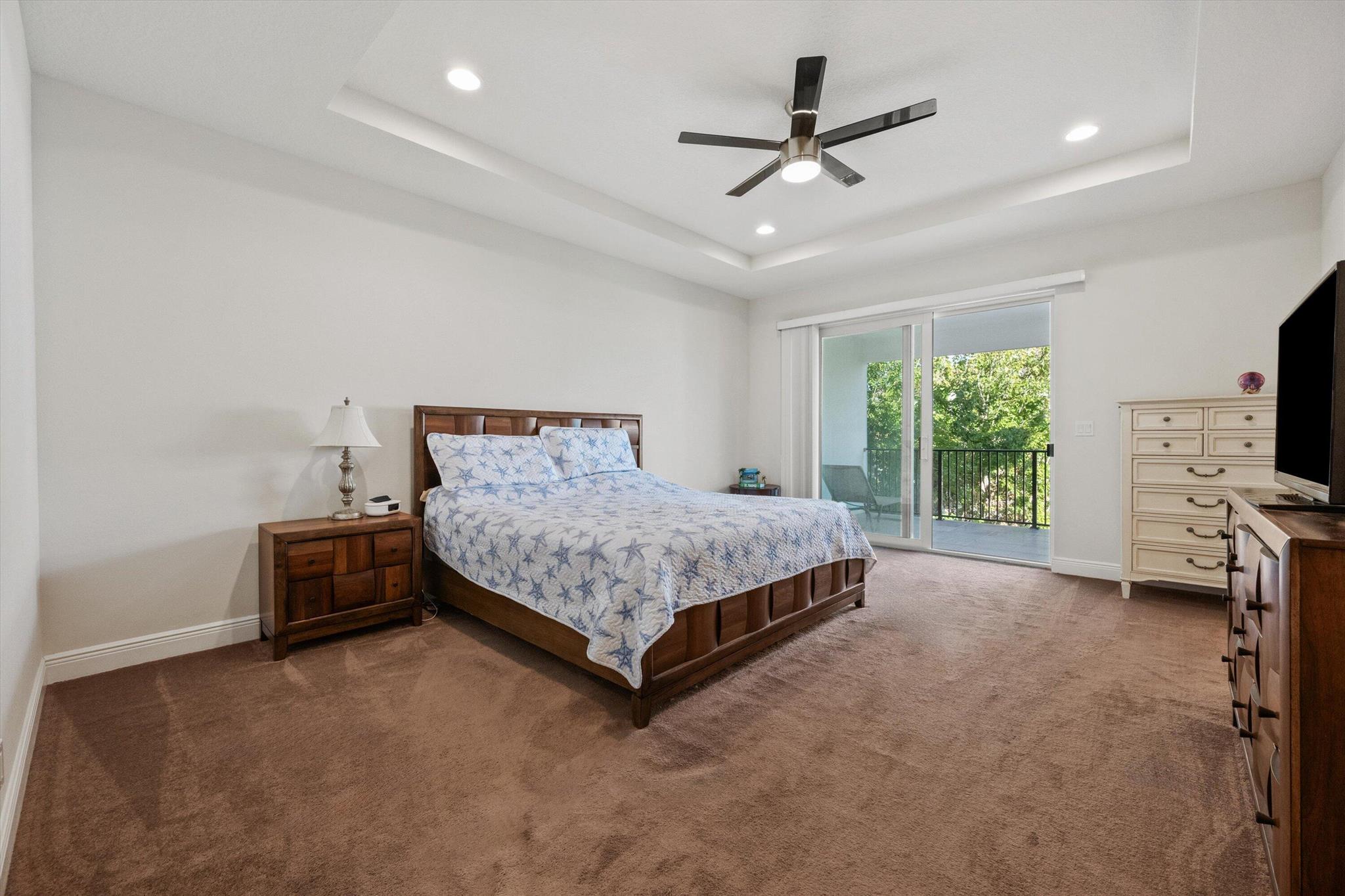 BINKS POINTE - Residential