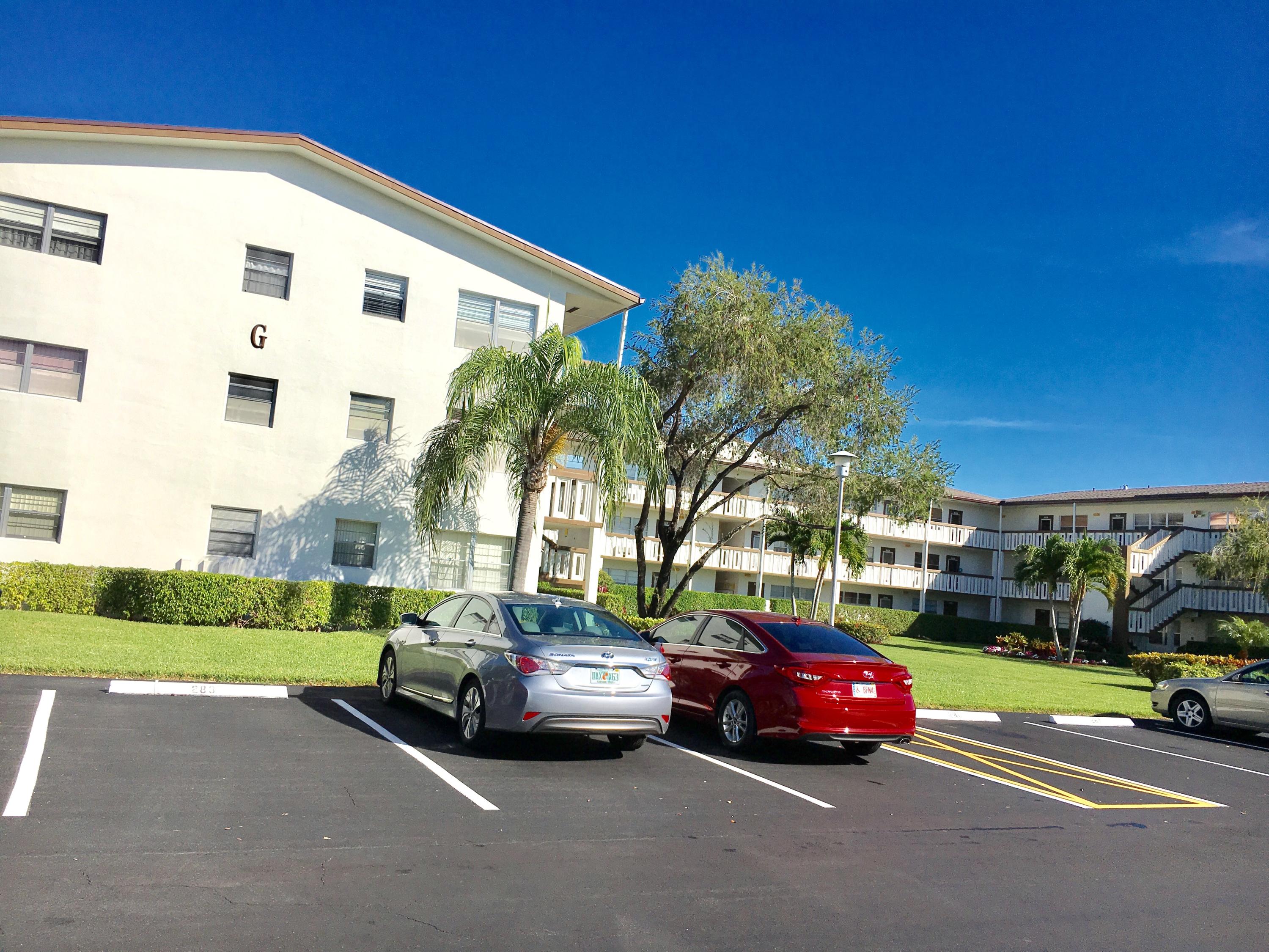 3rd floor,1/1.5,central a/c,light and bright apt,tile in living area,furnished,enclosed patio with closet,come see and then check out the clubhouse to see all it has to offer.