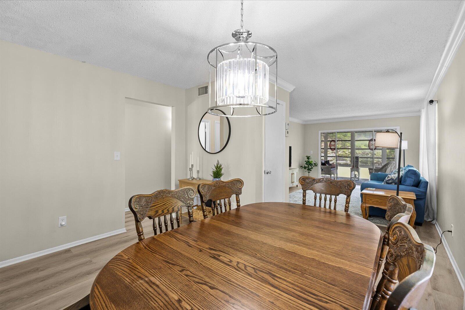 Vista Pines Condo - Residential