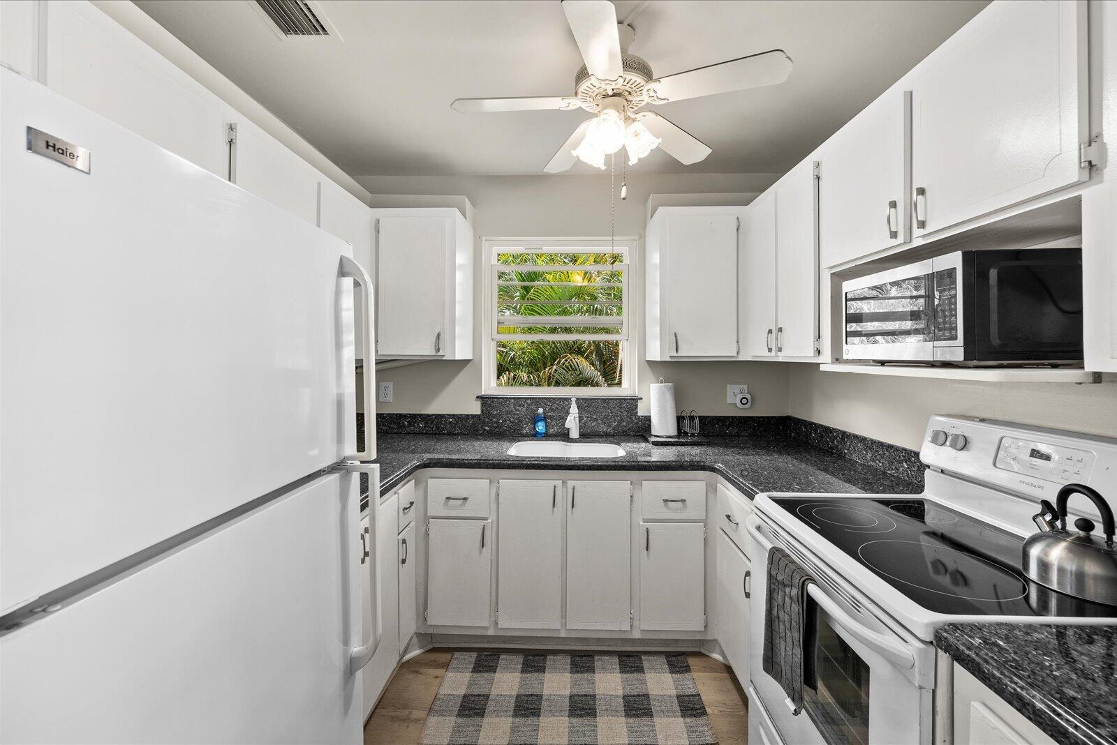 2600 SE Ocean Boulevard N8